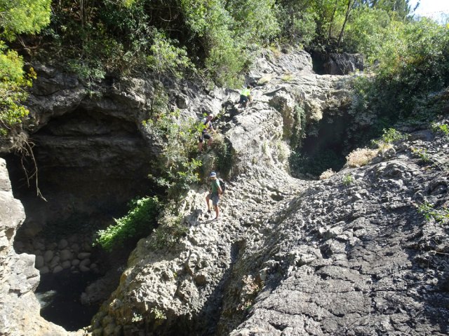 Repérer la 4ème arche après l'envol des dizaines de pigeons