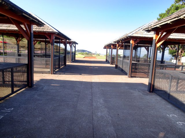 Les boutiques en plein air n'ouvrent pas très tôt le matin