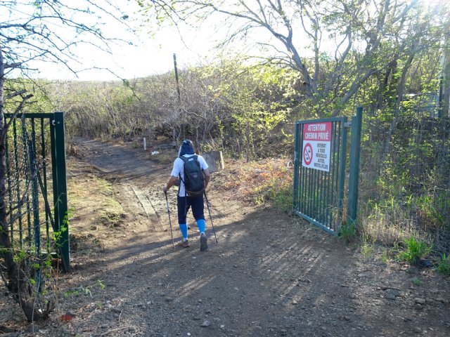 La piste est interdite aux véhicules