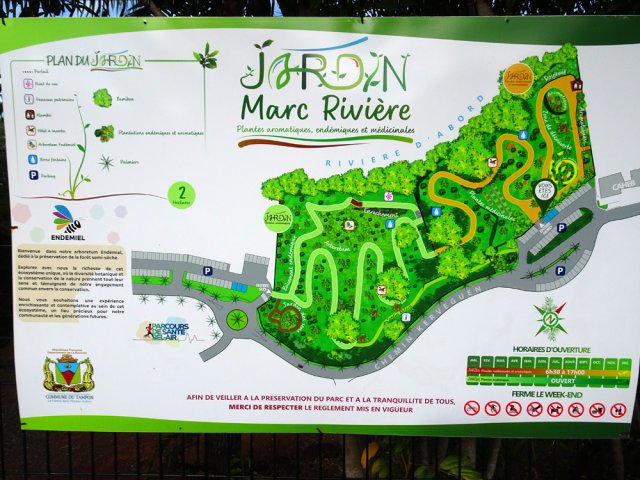 Rejoindre la route pour emprunter la route principale