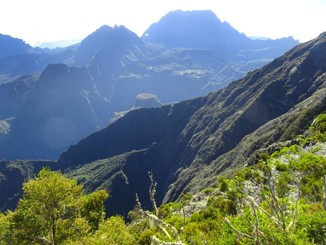 Un festival de panoramas débute dès la fin de la montée