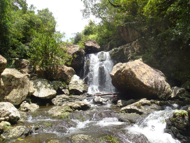 La cascade n° 12 et ses rochers caractéristiques