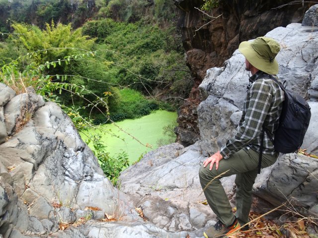 On arrive enfin au-dessus du bassin pour poursuivre la remontée de ravine